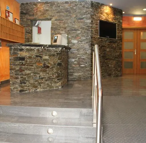 Alojamento de Acomodação e Pequeno-almoço Residencial Terminal Castelo Branco (Centro)